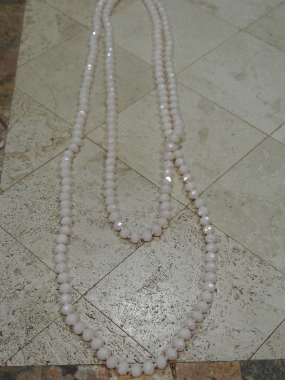 CREAM FACETED BEADED 30 INCH NECKLACE